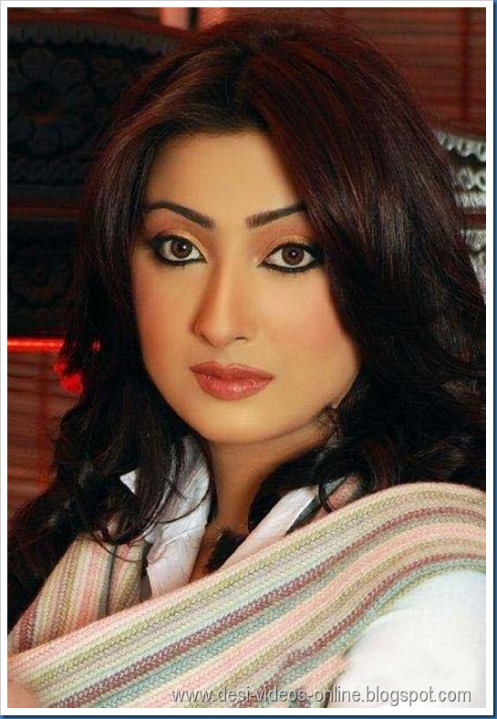 Hot-Ayesha-Khan1 (12)
