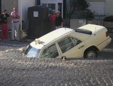 Car Goes within Earth