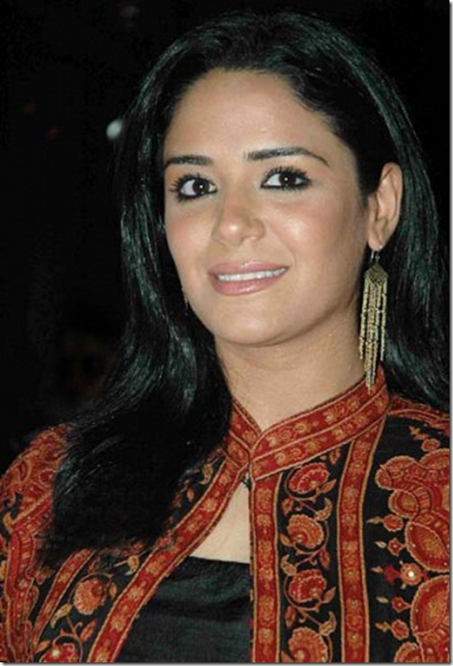 Indian-Tv-Actress-Mona-Singh (4)