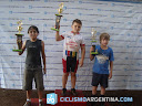 http://lh4.ggpht.com/_eflxS1gNNJ0/SvhetALTstI/AAAAAAAAFxI/Db-xTbEimmA/s128/DSC01481.JPG