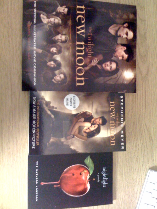 New Moon give away New Moon giveaway