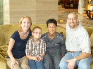 [hotel lobby[2].jpg]
