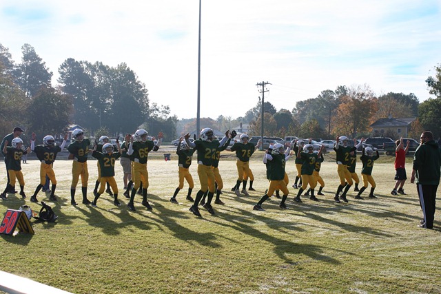 [football game jumping jacks[2].jpg]
