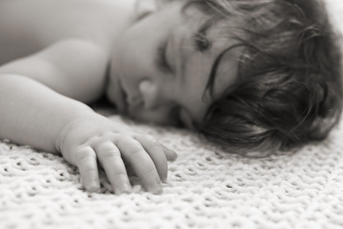 [audrey sleep hand 1[4].jpg]
