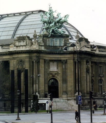 [grand_palais[3].jpg]