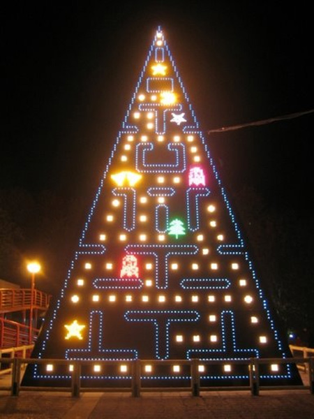 [funny-creative-christmas-tree (2).jpg]