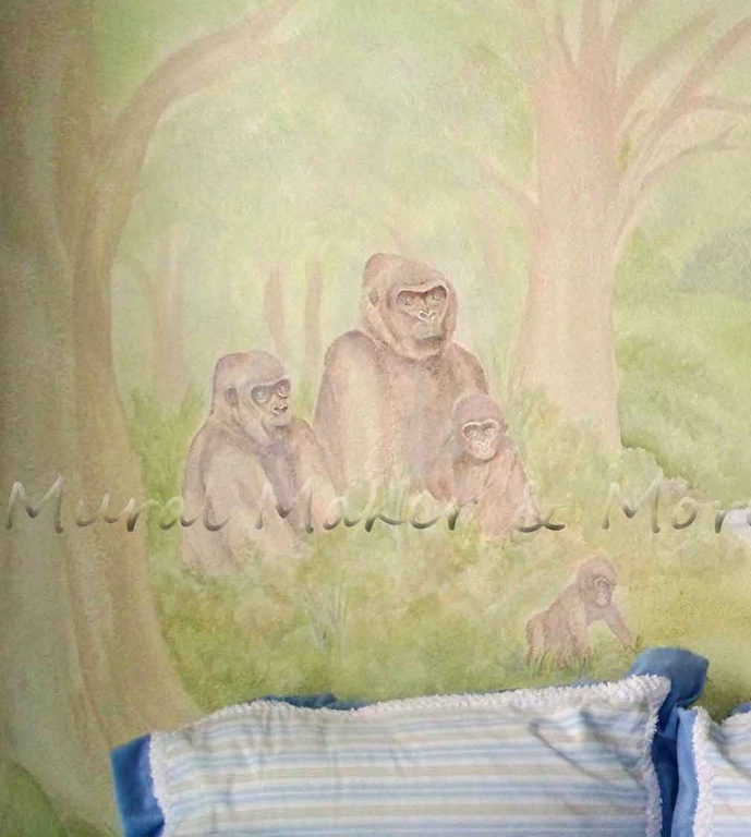 [gorilla-mural-in-nursery[4].jpg]