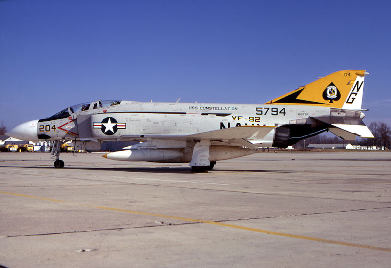 155794%20F-4J%20VF-92%20NG204%20NAF%20Andrews%205dec73%20Dr%20JG%20Handelman%20PMC.jpg