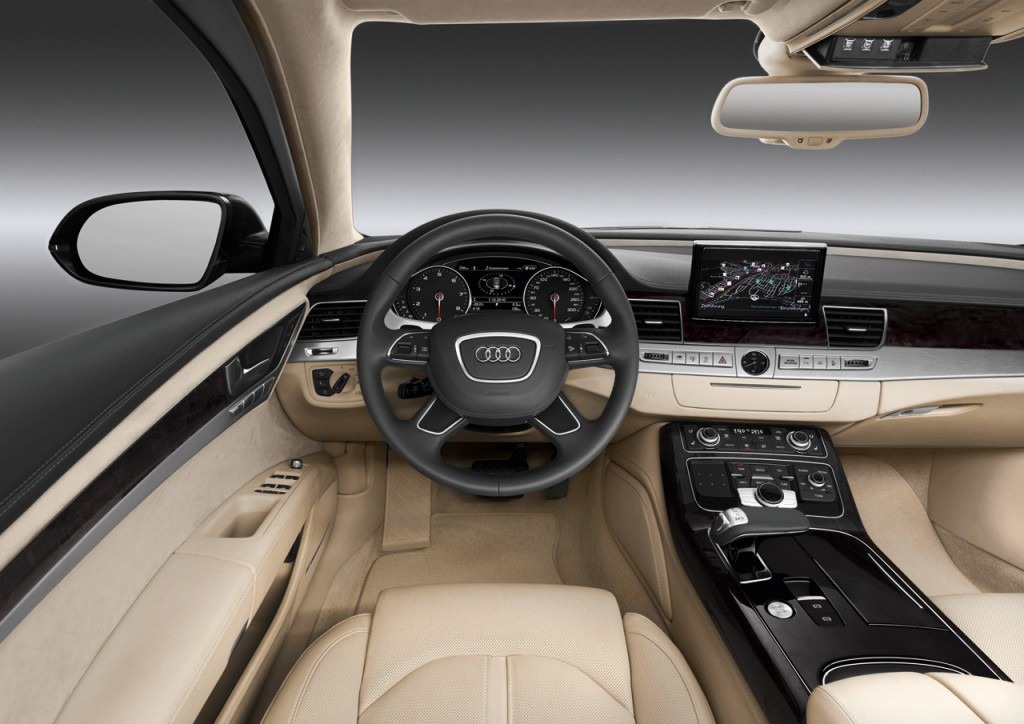 [Audi-A8-L-Security-interior[3].jpg]