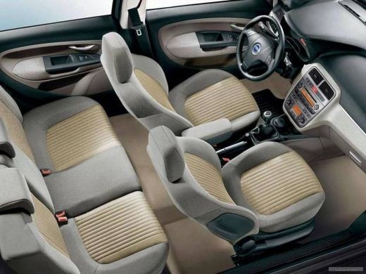 [Volkswagen Vento Interiors[3].jpg]