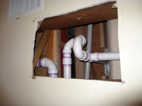 [pipes-in-ceiling[9].jpg]