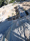Descente au pied de la voie et premiers rep&eacute;rages en moulinette...
