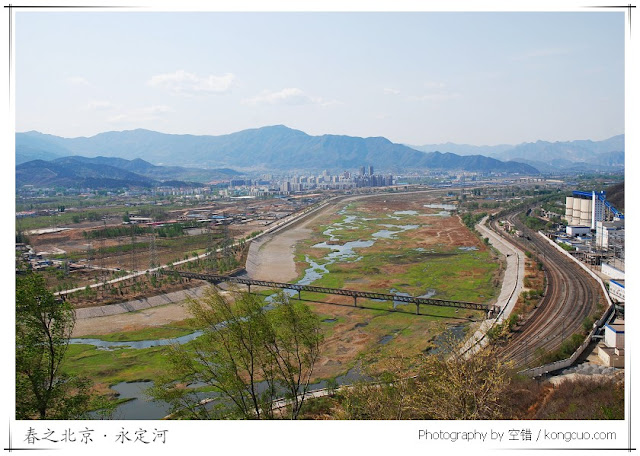 北京-永定河的春天-没有水的河床