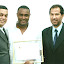 Título de Cidadão Cruzalmense para o cantor e compositor Levi André Eloy e Paulinho Moraes (2007)