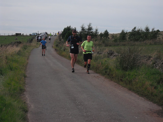 Lee and Neil on the run