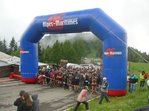 [NEANDERTRAIL2009014_12.jpg]