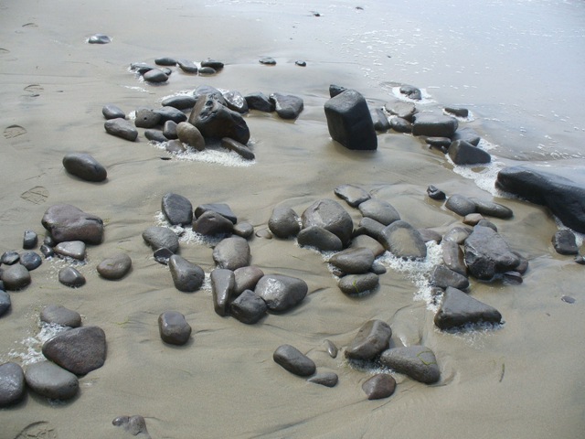 [D3_03 C Lookout beach rocks[4].jpg]