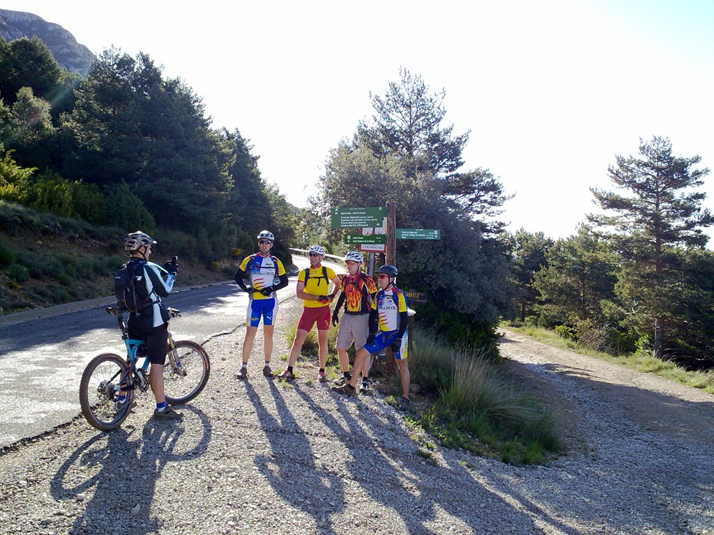 [080520110675.jpg]