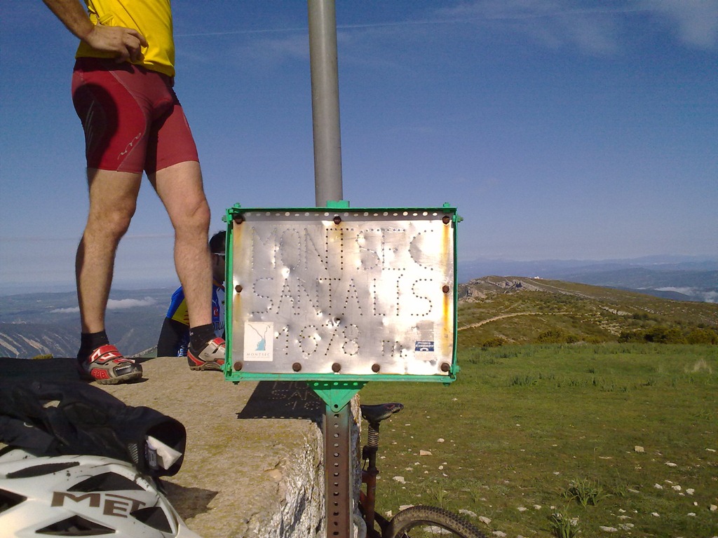 [080520110835.jpg]