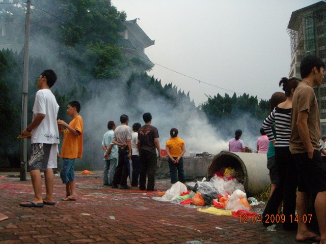 [DSCN28381.jpg]
