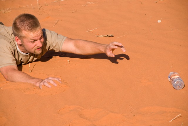 [man_in_desert20090814[3].jpg]