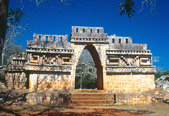 Stock image a beautiful view of Labna entrance, ancient maya civilization, stone, blue sky, red earth