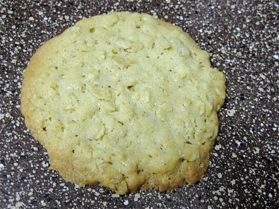 salty-oatmeal-cookies01.jpg