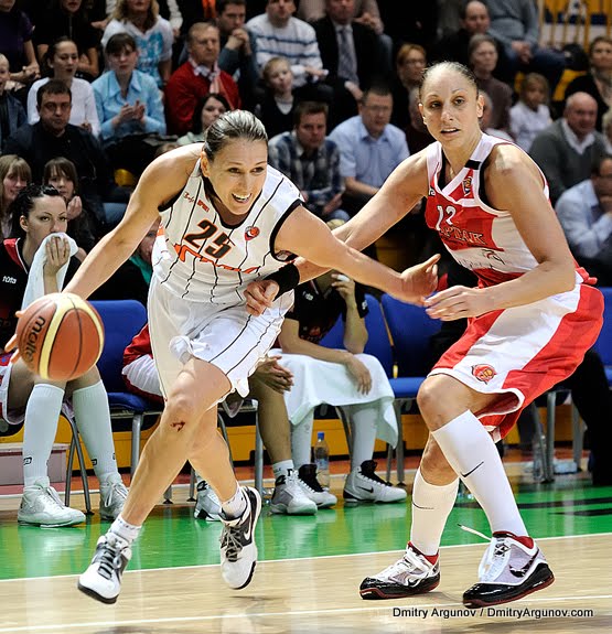 DA_04272010_Basketball_UMMC-Sparta%26K_086.jpg