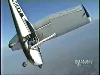 Plane to plane skydive
