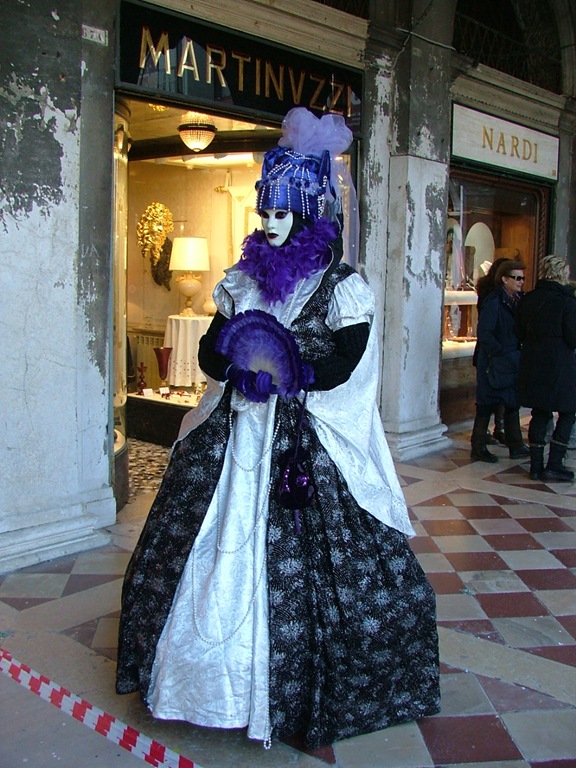 [Carnevale_Venezia_2011 092[4].jpg]
