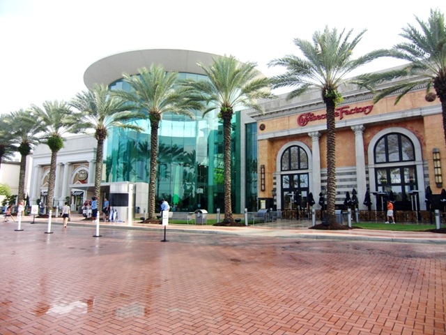 [mall at millenia[4].jpg]