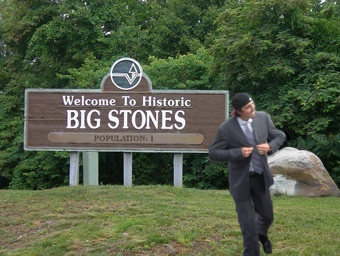 http://lh4.ggpht.com/_fw7iF68JR8k/S-DZh1J0D0I/AAAAAAAA3ro/EfT-8fDTTdU/Big%20Stones.jpg