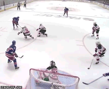 http://lh4.ggpht.com/_fw7iF68JR8k/TNlJV2r_EOI/AAAAAAABc3E/8dtscbbbUMU/rangersdevilsbreakcamerasp1.gif