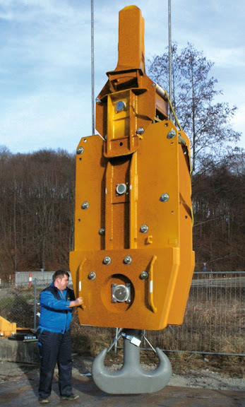 LES PLUS GROSSES GRUES Moufle%204000%20HC