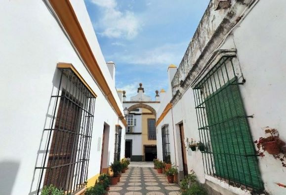 [Callejon del Arco 1[4].jpg]