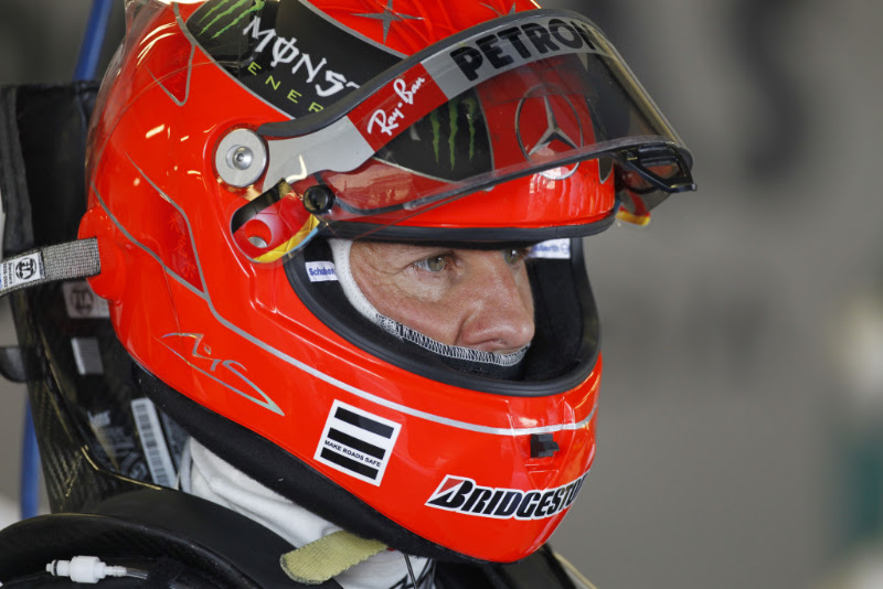 schumacher-apologizes-to-barrichello-for-hungary-move-23079_1.jpg