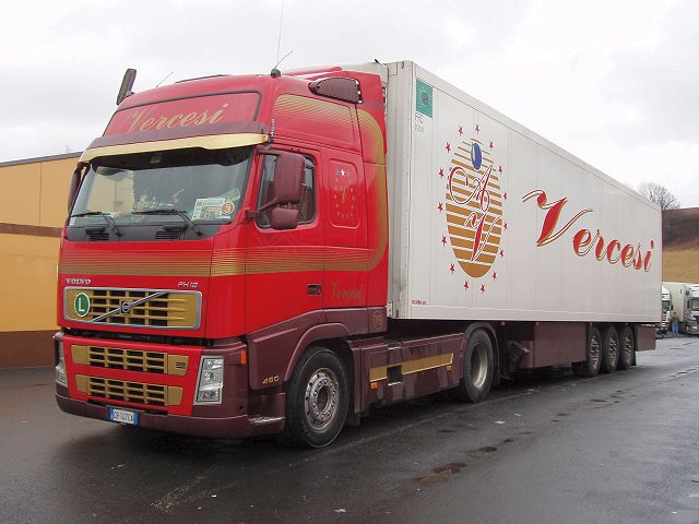 Volvo-FH12-Vercesi-Holz-200406-01-I.jpg