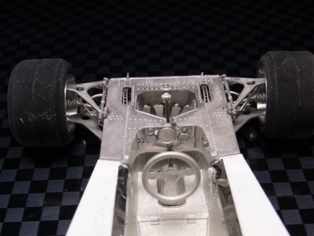 [lo76120288229[3].jpg]