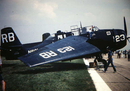 http://lh4.ggpht.com/_g6o4CEBedBM/SsgeOlQJVNI/AAAAAAAACno/mAIFnuZg50c/TBF+Avenger,+CAF.JPG