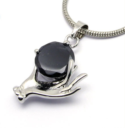 hand-of-personality-crystal-pendant-necklaces-10003374