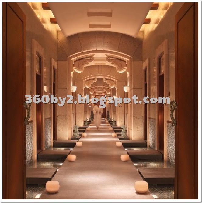 113-acre Atlantis hotel in Dubai - £13,000 a night