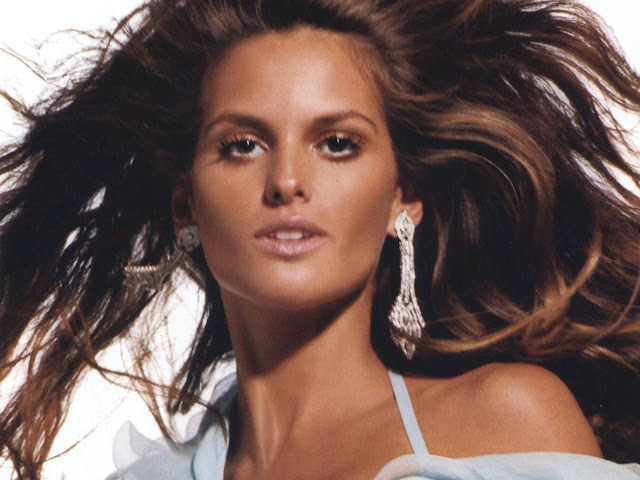 Hot and Sexy Girls Wallpapers 400Pics.jpg