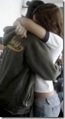 casal se abraçando Fotos fake de casais de namorados
