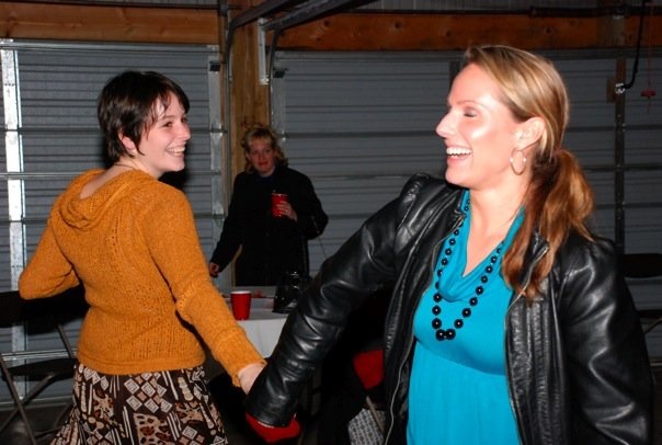 [leah and kaitlyn dancing[2].jpg]