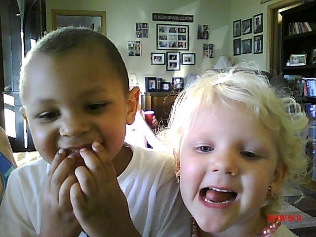 [Picture00452.jpg]
