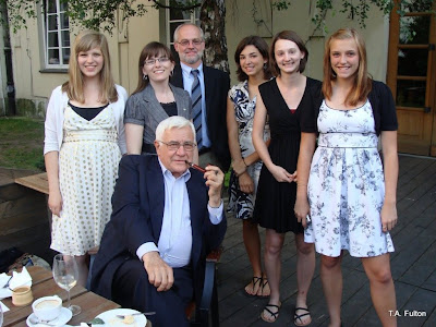 Iowa Mennonite Students Amanda Bartel, Taylor Fulton, Gretchen Geyer, Aliese Gingerich, Jess Miller, IMS teacher Marcus Miller and retired Ambassador Sciwiński.<br />
(Taylor Fulton) Iowa Mennonite Students Amanda Bartel, Taylor Fulton, Gretchen Geyer, Aliese Gingerich, Jess Miller, IMS teacher Marcus Miller and retired Ambassador Sciwiński.<br />
(Taylor Fulton)