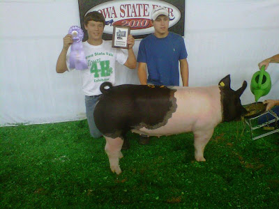 Keota's Kolton Greiner (left) with brother Keaton after winning 4-H Reserve Champion Commercial Gilt for Washington County at the Iowa State Fair.<br />
(Photo Courtesy Of Jaclyn Flynn) Keota's Kolton Greiner (left) with brother Keaton after winning 4-H Reserve Champion Commercial Gilt for Washington County at the Iowa State Fair.<br />
(Photo Courtesy Of Jaclyn Flynn)