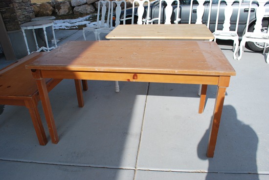 [furniturefeb2011 013[4].jpg]