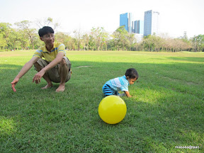 พู่กันเดิน 100 เมตร