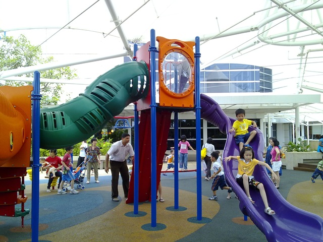 [13122009013[5].jpg]